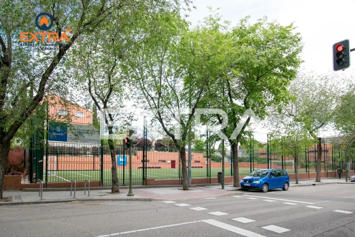 Planta baixa en venda a Calle de Nieremberg, Ciudad Jardín