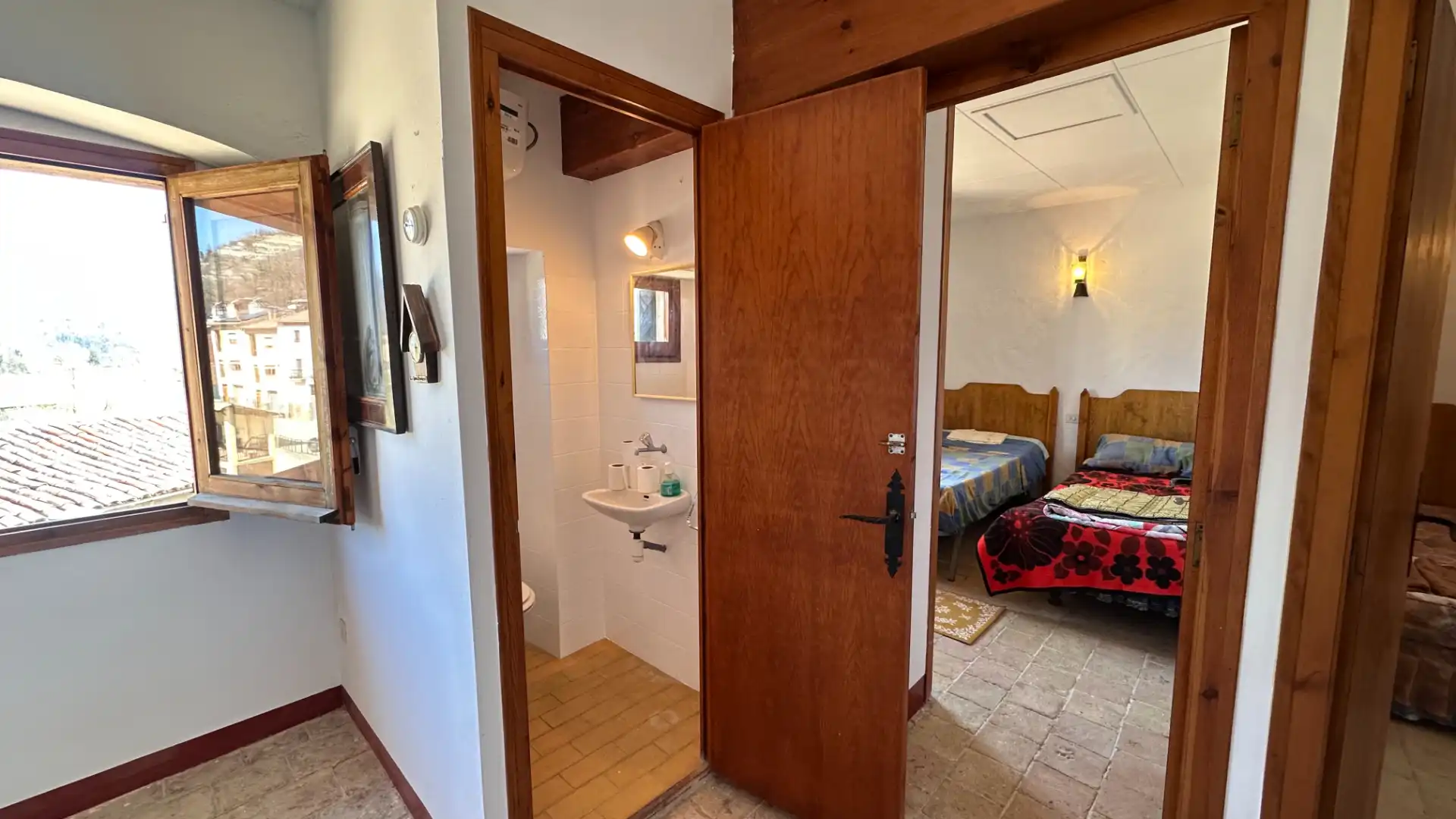 Bany de Casa adosada en venda en Vidrà amb Traster, Moblat i Forn