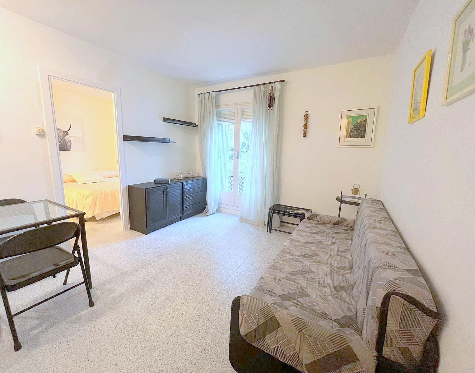 Bedroom of Flat for sale in  Barcelona Capital  with Furnished and Washing machine