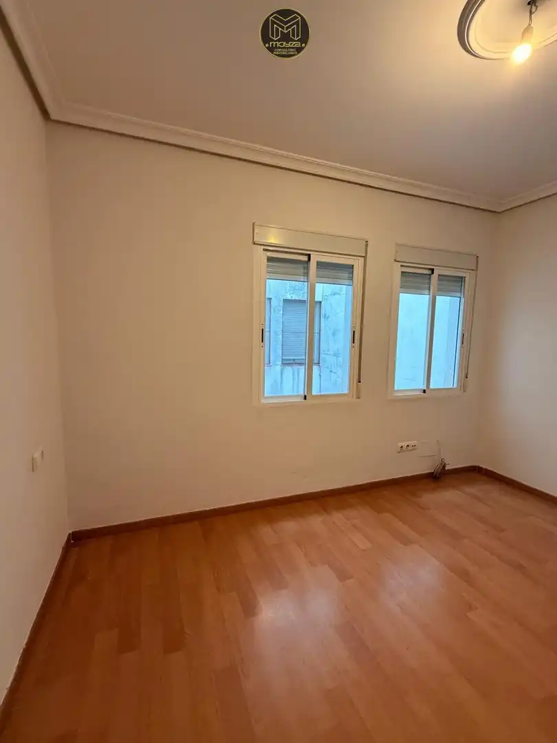 Bedroom of Flat for sale in Úbeda  with Balcony