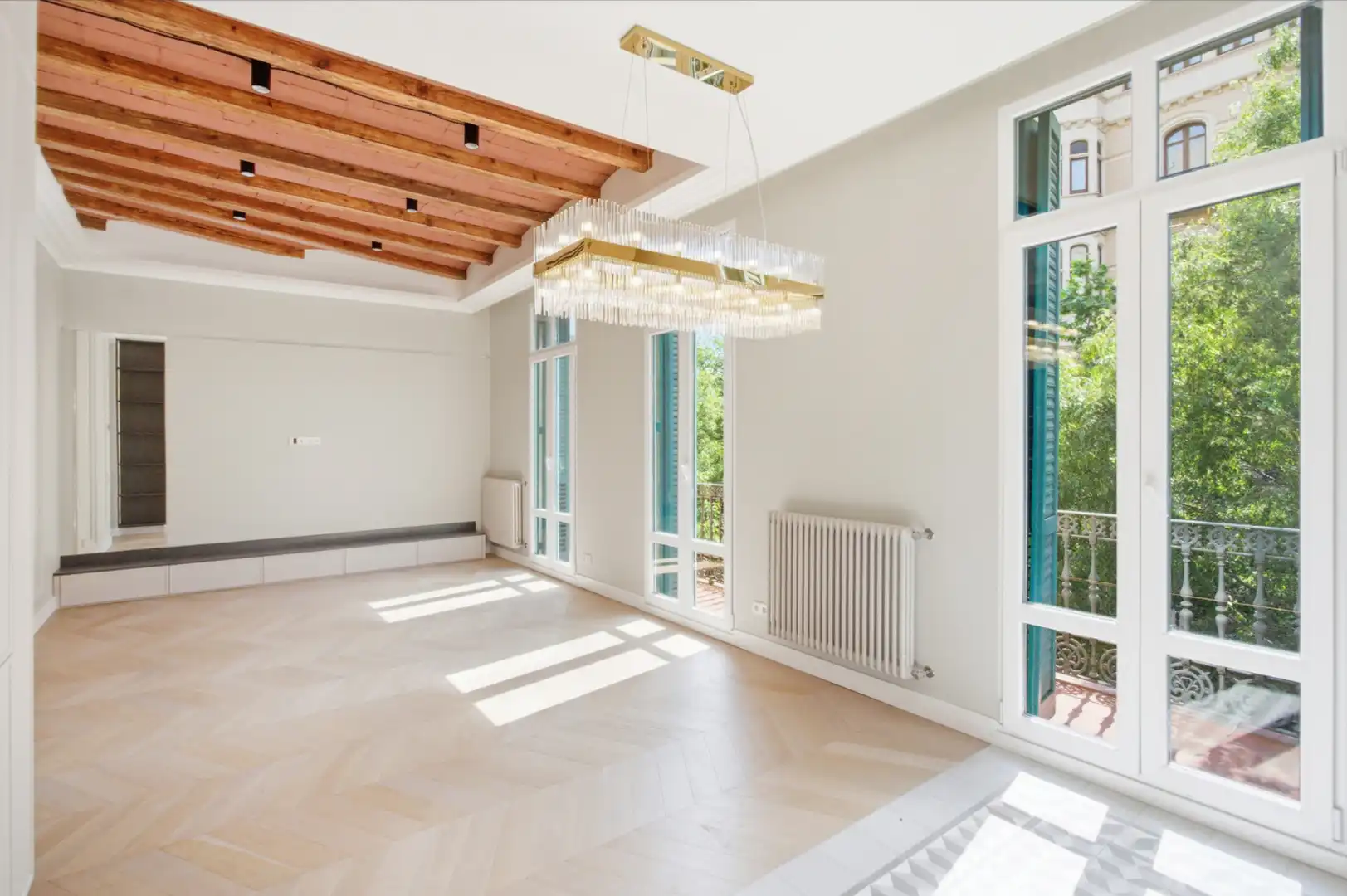 Piso con terraza en venta en Carrer de València, imagen 2