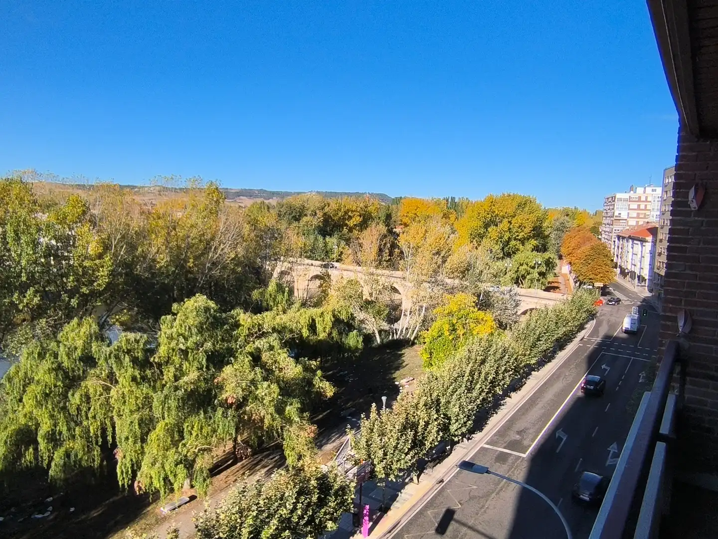 Vista exterior de Piso en venta en Palencia con Calefacción y Terraza