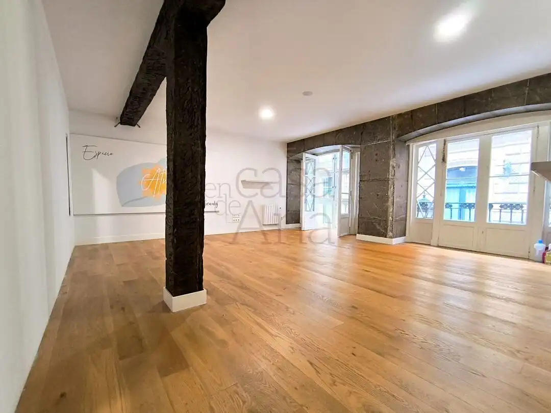 Büro zur Miete in Bilbao  mit Heizung