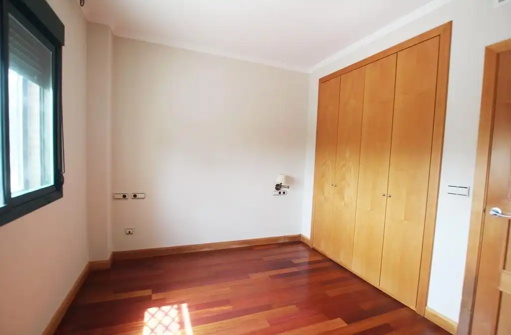 Schlafzimmer von Wohnung zum Verkauf in Jerez de la Frontera mit Klimaanlage, Heizung und Parkett