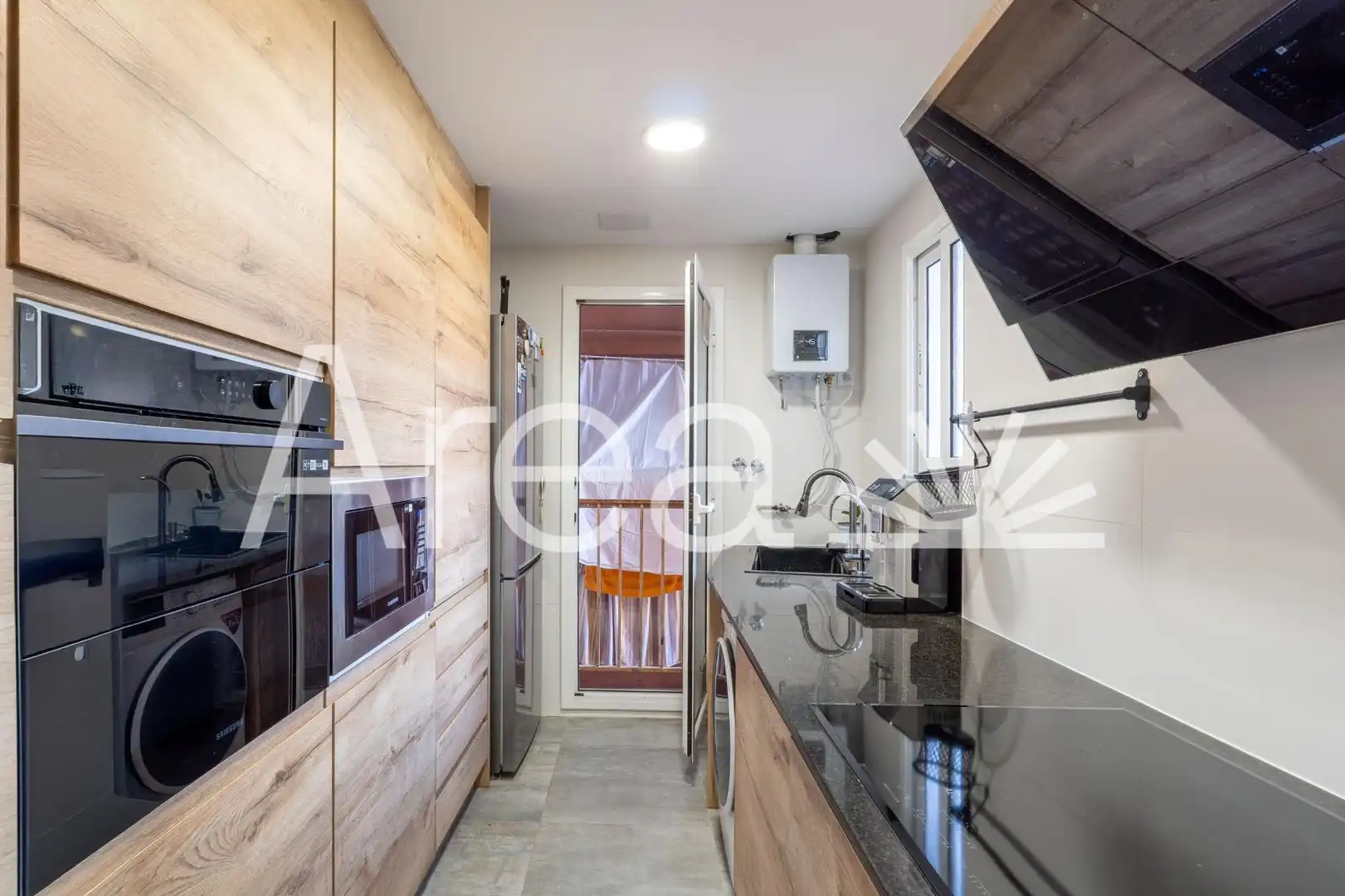 Cocina de Piso en venta en Mataró con Parquet y Balcón