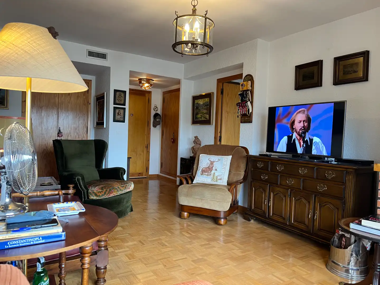 Living room of Attic for sale in Jaca  with Terrace and Community pool