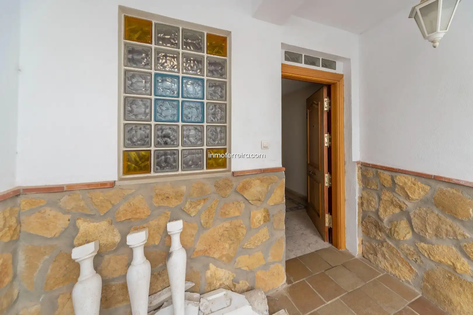 Houses for sale in Darro  with Storage room
