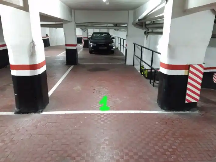 Aparcament de Garatge en venda en Bilbao 
