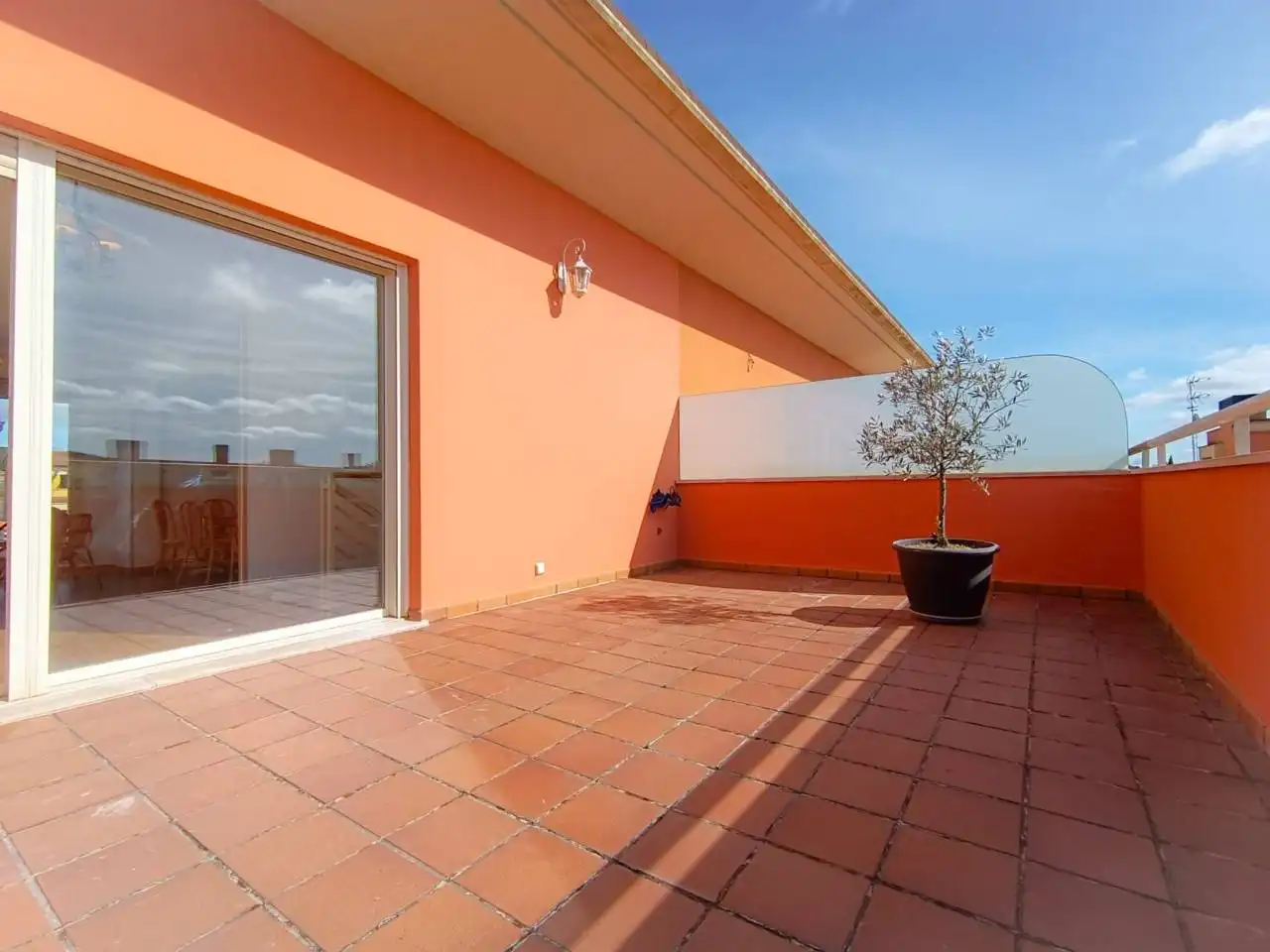 Terraza de Casa o chalet en venta en Burgos Capital con Calefacción, Jardín privado y Parquet