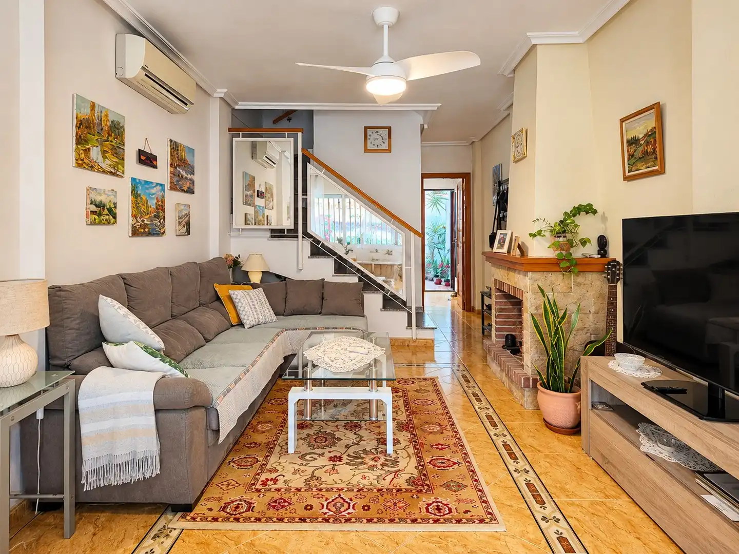 Sala d'estar de Casa adosada en venda en Orihuela Costa