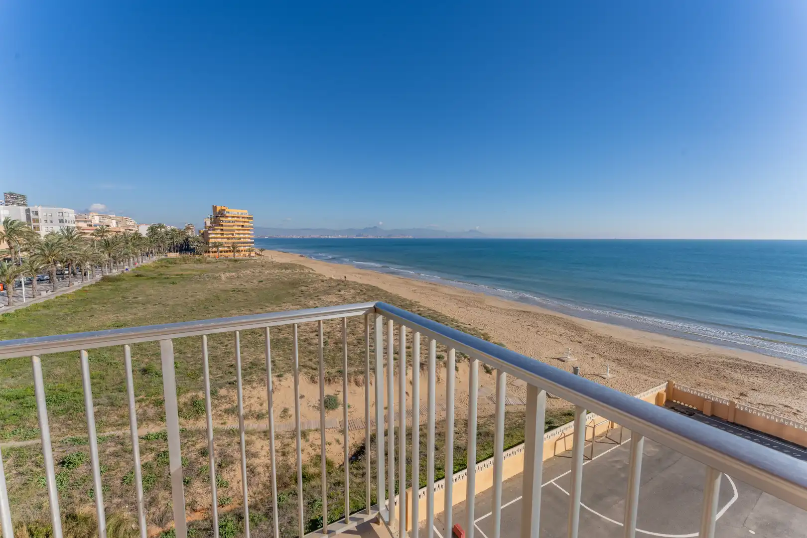 Appartement compact avec ascenseur à vendre à Los Arenales del Sol