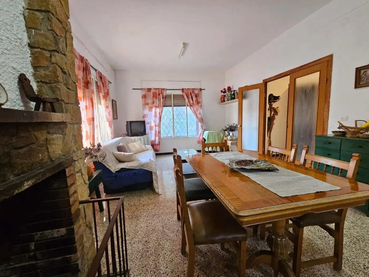 Wohnzimmer von Country house zum Verkauf in Rossell mit Privatgarten, Abstellraum und Möbliert