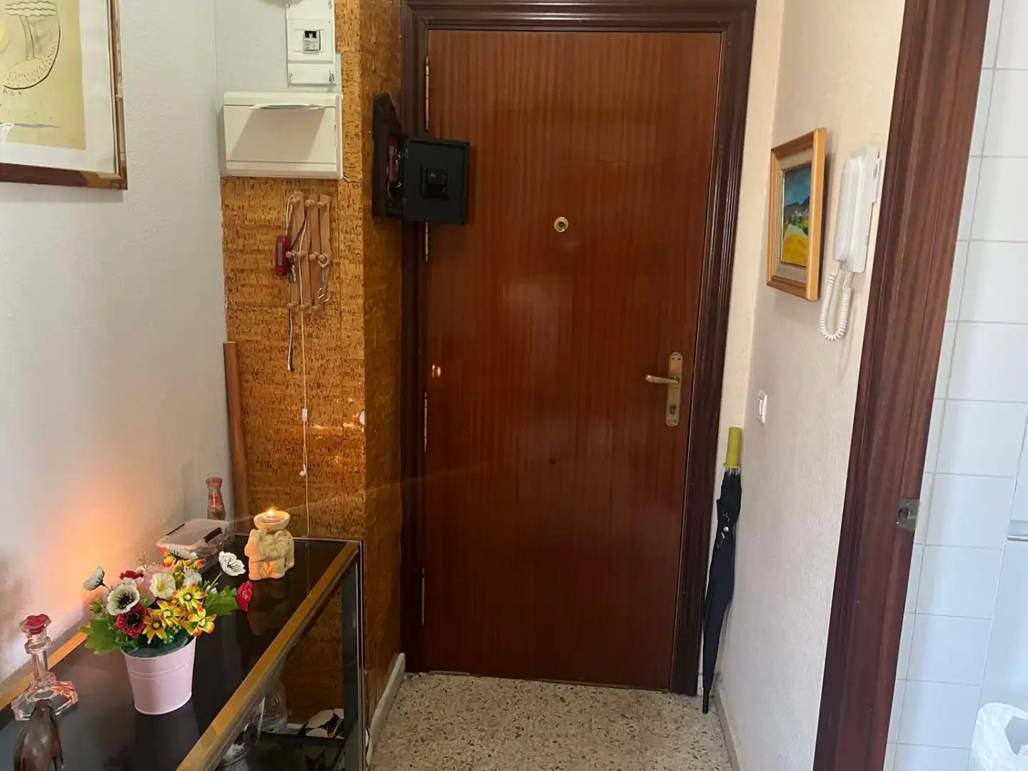 Flat for sale in Sevilla  with Air Conditioner