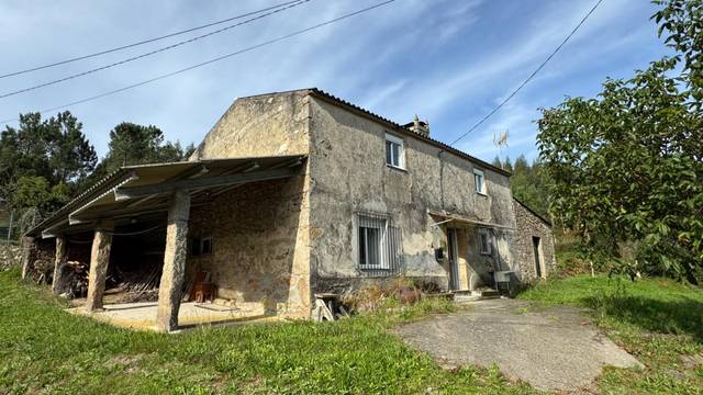Casa-chalet en Venta en Lugar Lugar Bregua en Parroquias rurales