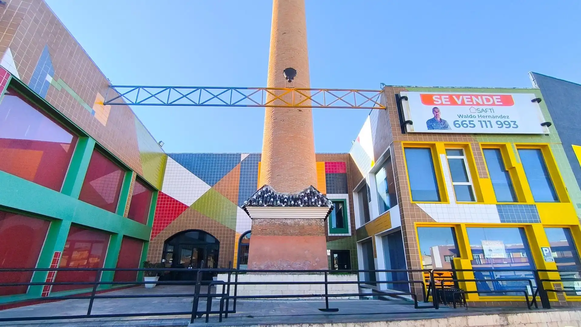 Vista exterior de Local en venda en Molina de Segura amb Aire condicionat
