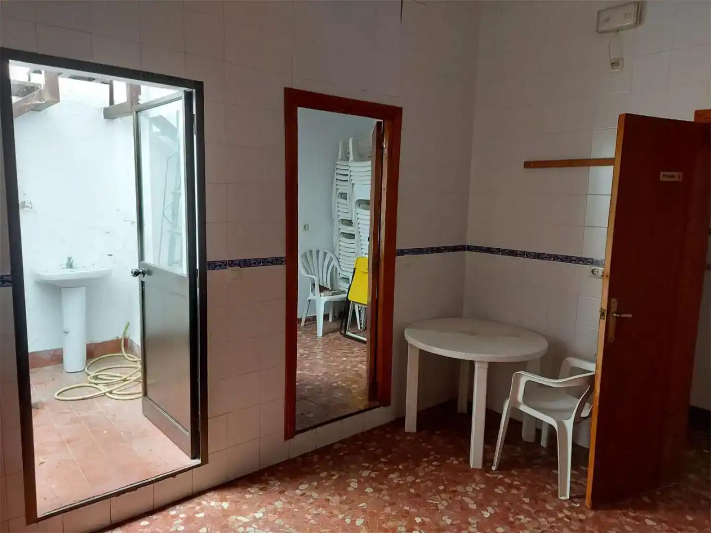 Nave industrial en venta en Higuera de la Sierra