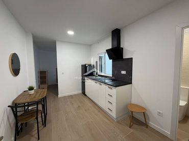 Studio zur Miete in Calle Mare de Déu del Roser