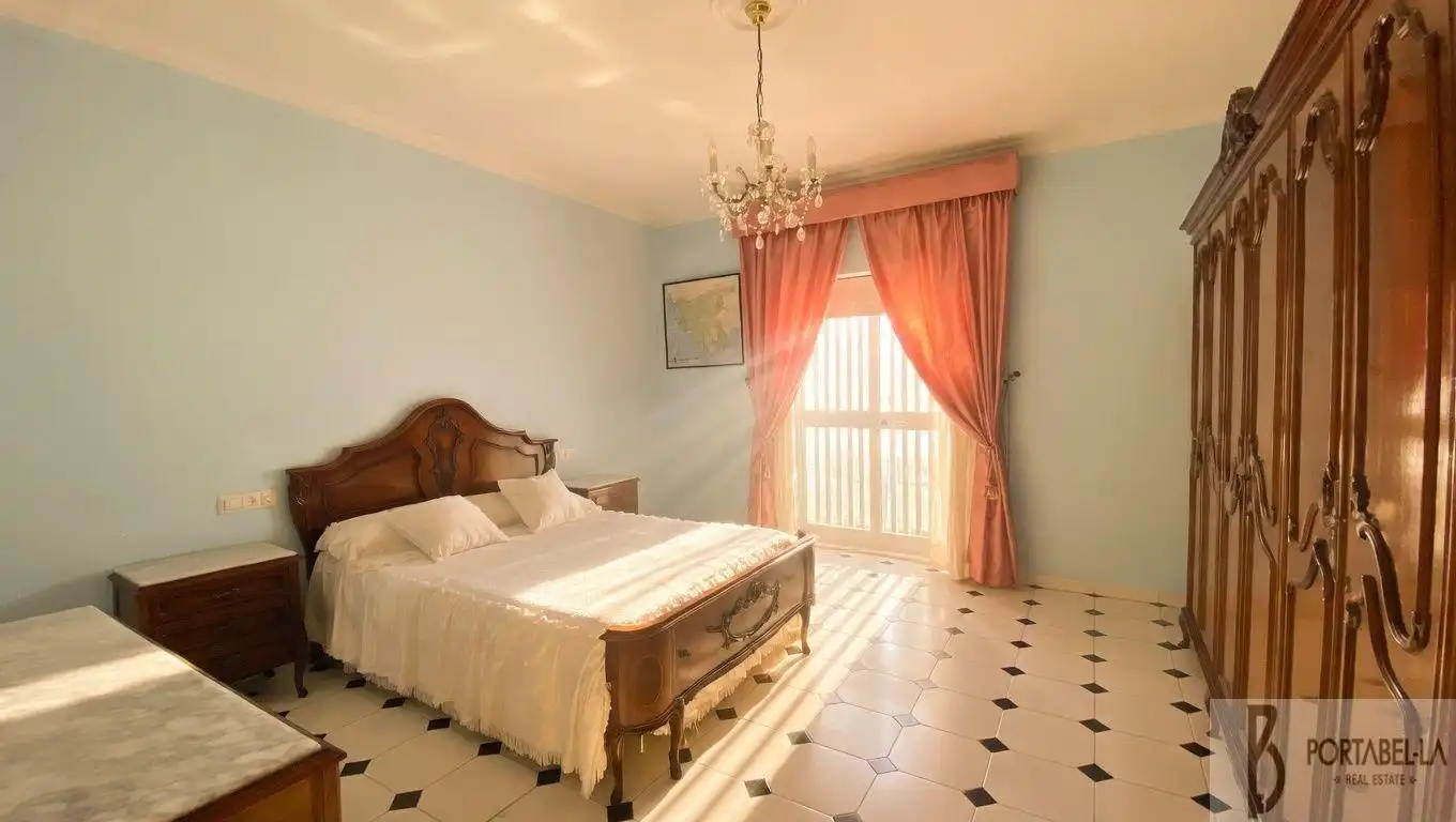 Schlafzimmer von Haus oder Chalet zum Verkauf in El Puerto de Santa María mit Abstellraum und Balkon