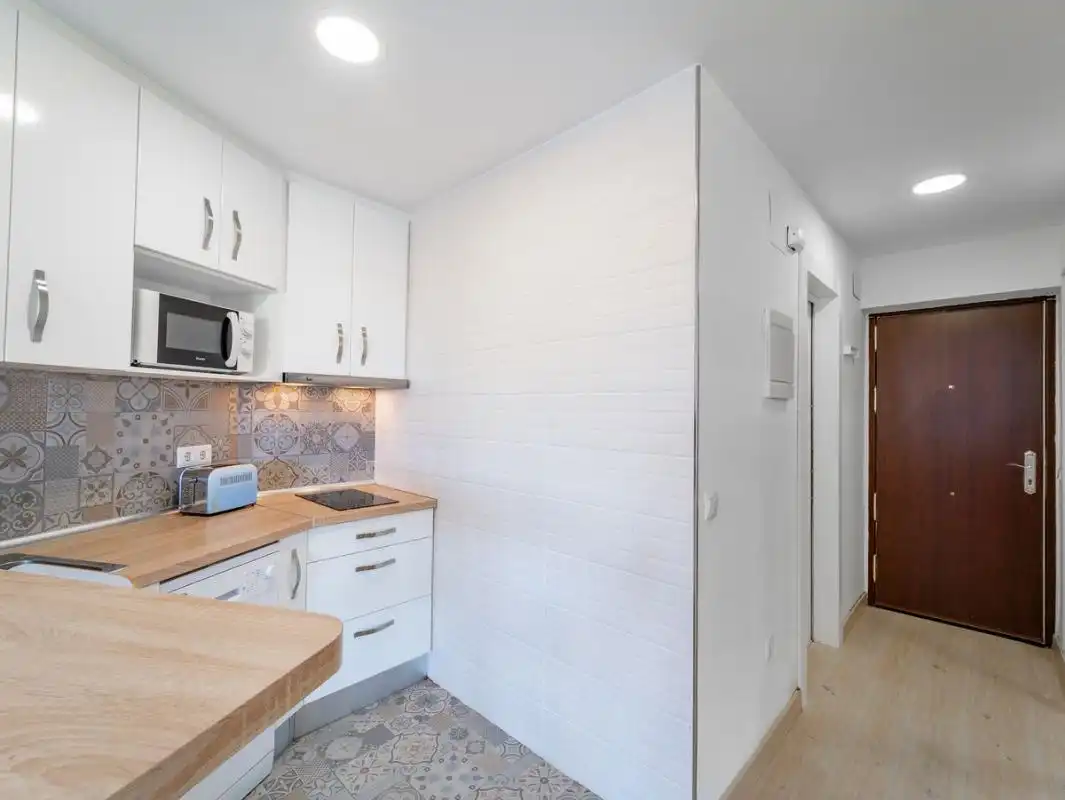 Cocina de Estudio en venta en Torremolinos con Aire acondicionado, Calefacción y Piscina