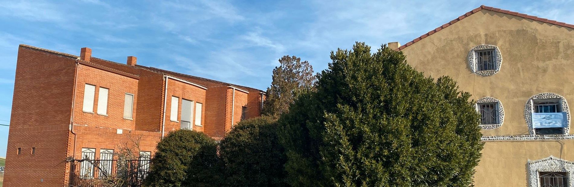 Exterior view of House or chalet for sale in Magaz de Pisuerga  with Heating and Storage room