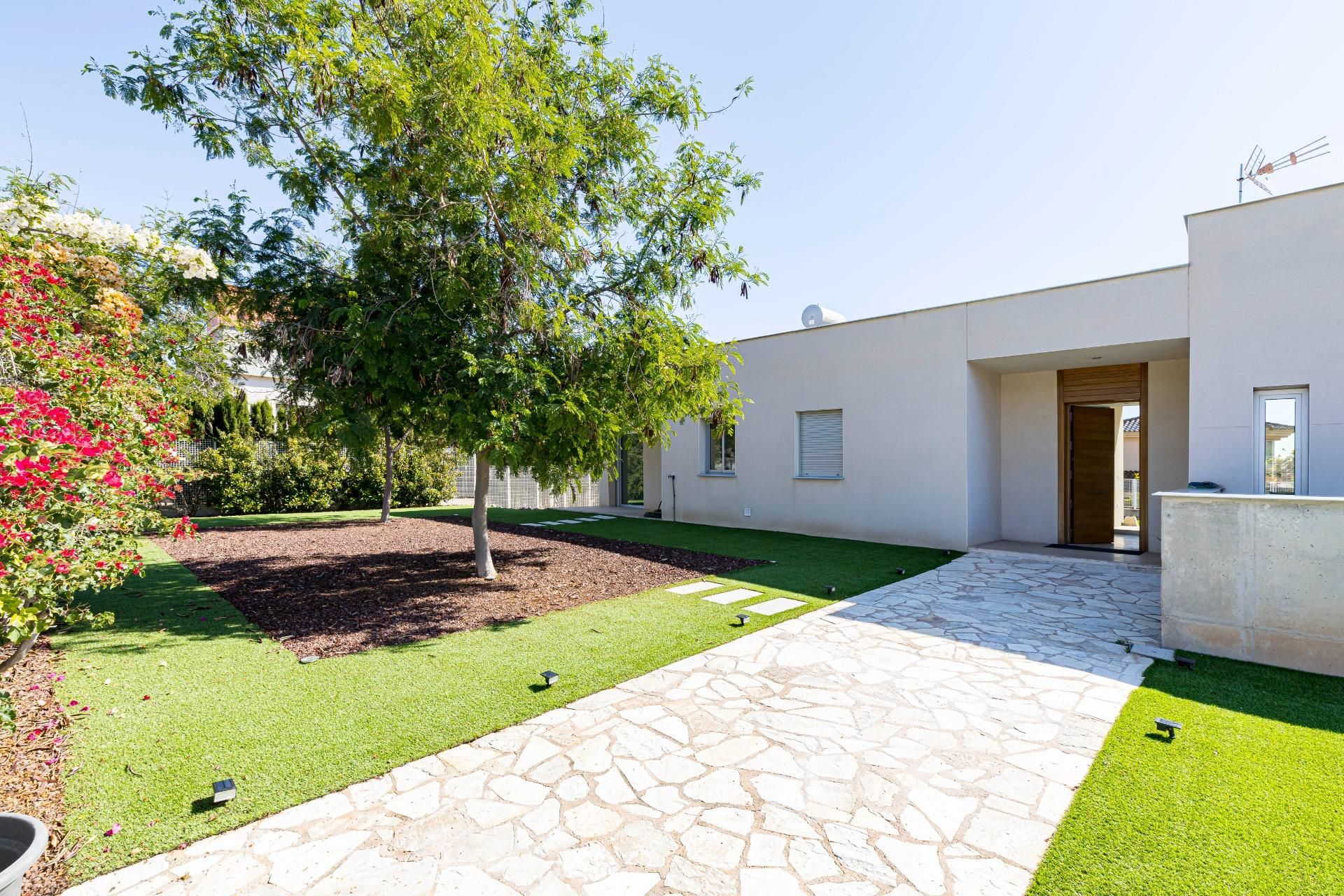 Exterior view of House or chalet for sale in  Murcia Capital  with Air Conditioner, Heating and Private garden