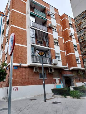 Piso en Venta en C/ San Clemente en Santos