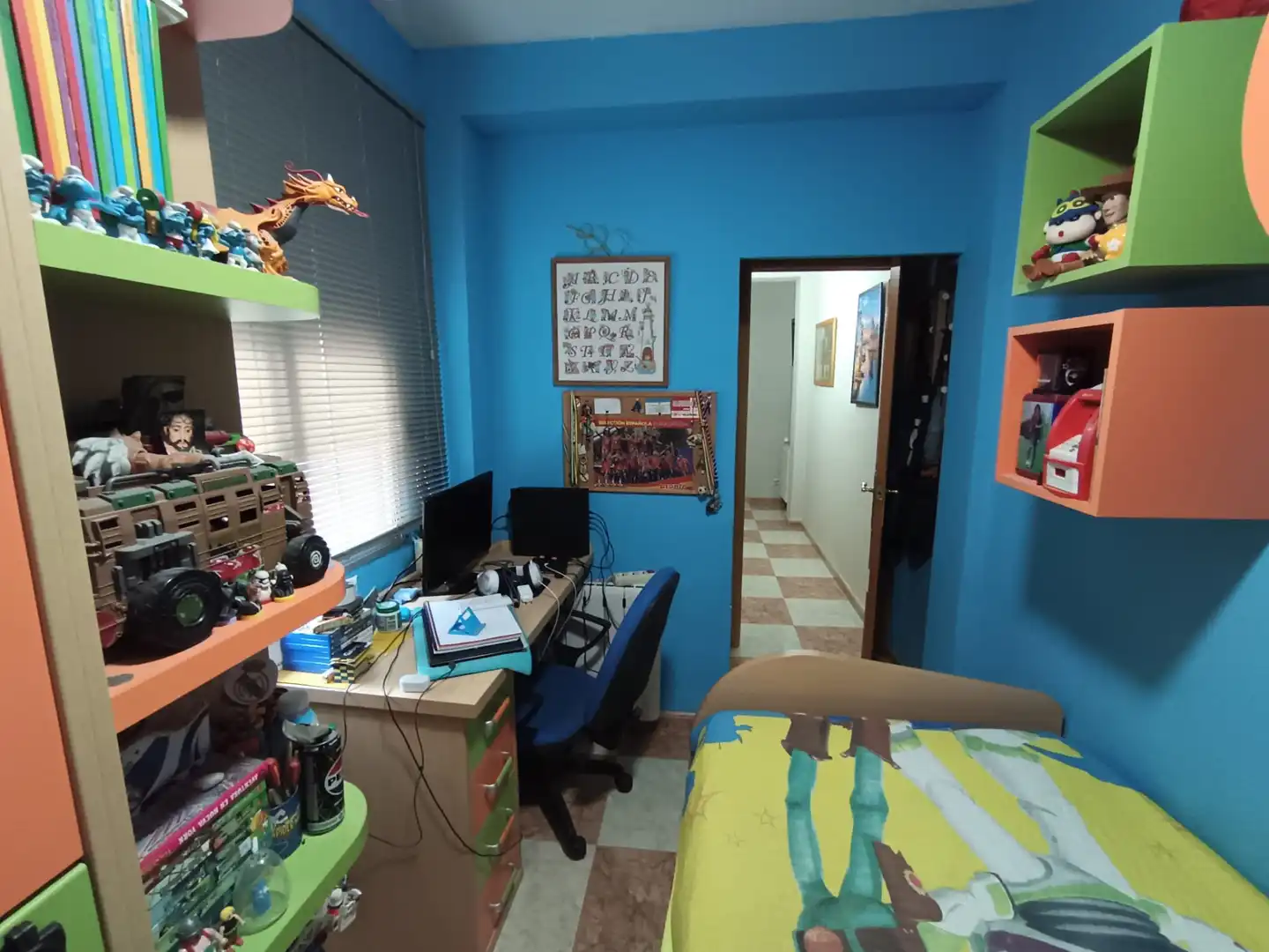 Schlafzimmer von Einfamilien-Reihenhaus zum Verkauf in Jaén mit Klimaanlage, Heizung und Terrasse
