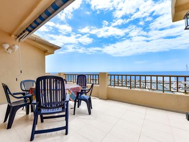 Penthouse mit Pool zum Verkauf in Mascarat