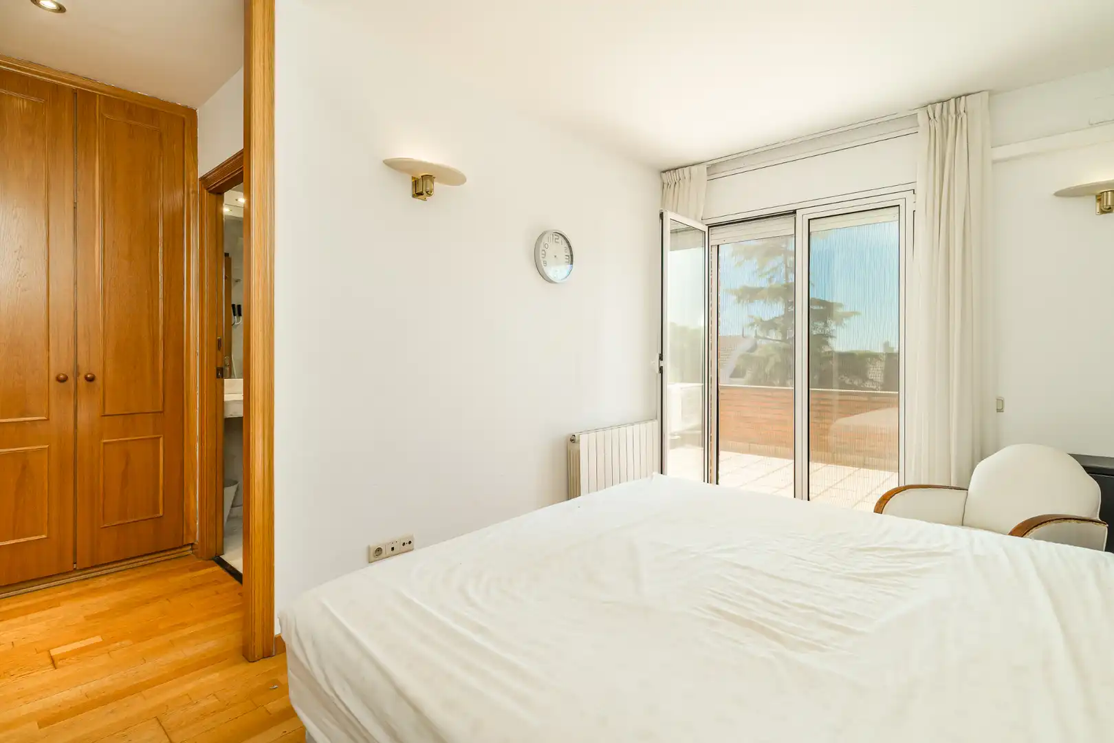 Habitación de Casa adosada en venta en Teià con Aire acondicionado, Calefacción y Jardín privado