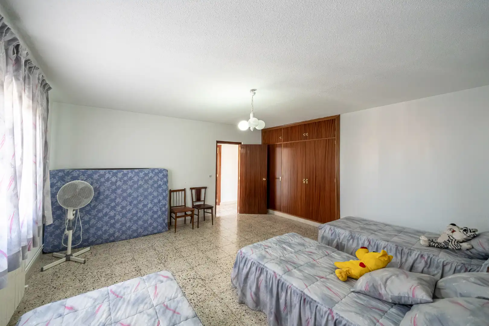 Casa aparellada amb jardí en venda a Calle de San José, imagen 10