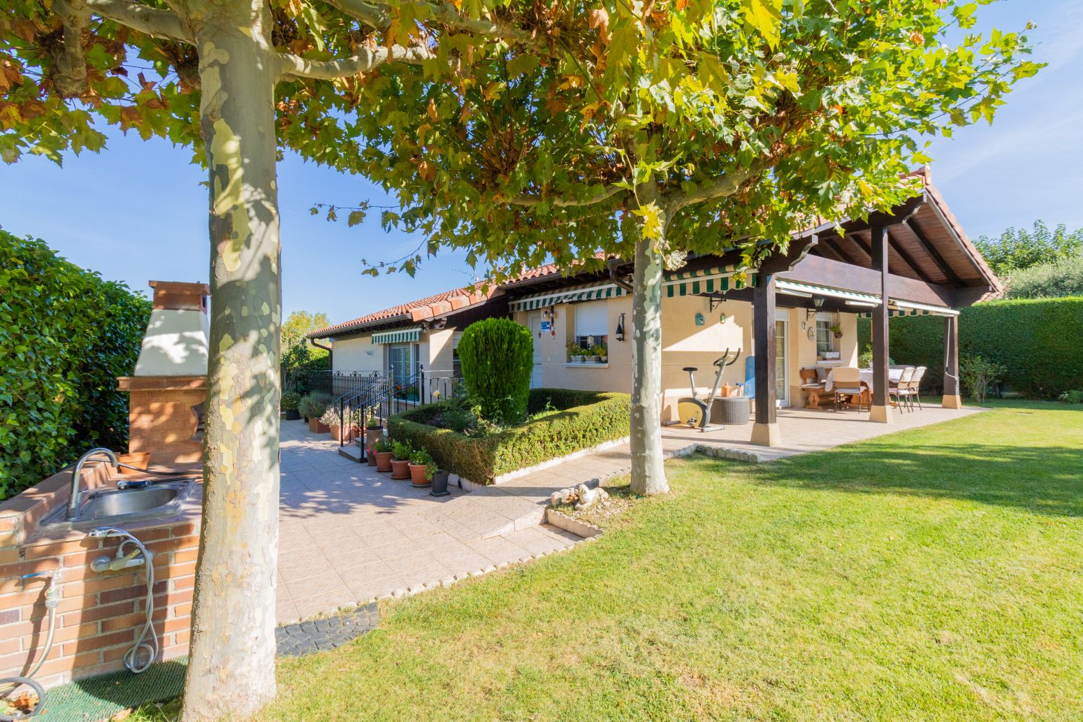 Casa o xalet en venda a Ayegui - EL ROBLEDAL, 30, Ayegui / Aiegi