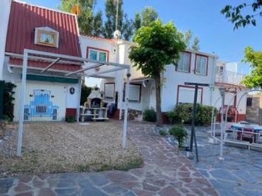 Haus zum Verkauf in Carretera Arévalo 54