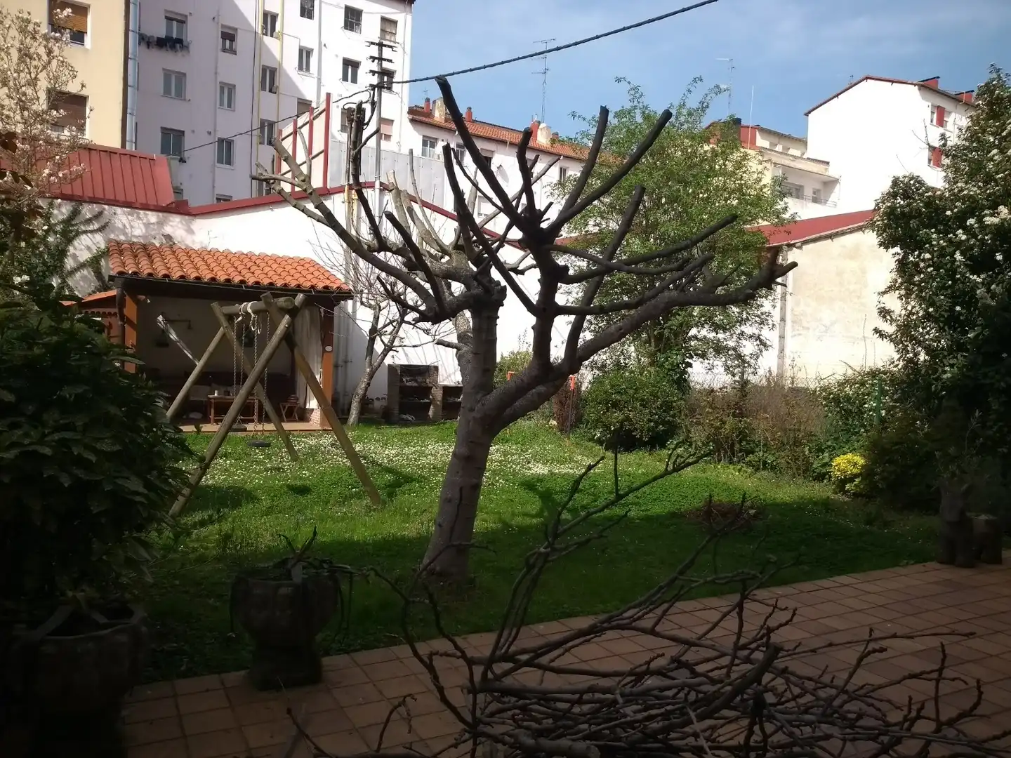 Jardí de Casa o xalet en venda en Vitoria - Gasteiz amb Traster i Moblat