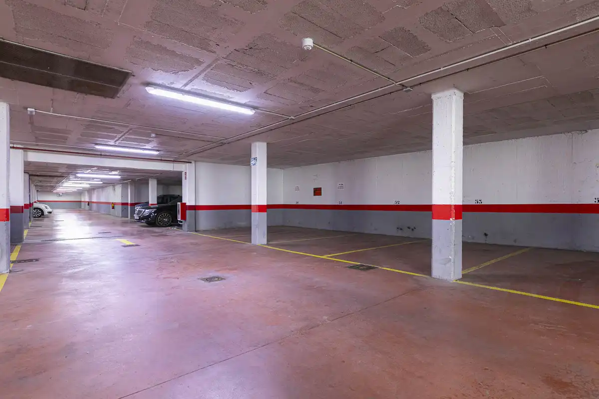 Parking of Apartments for sale in Marbella  with Air Conditioner, Heating and Terrace
