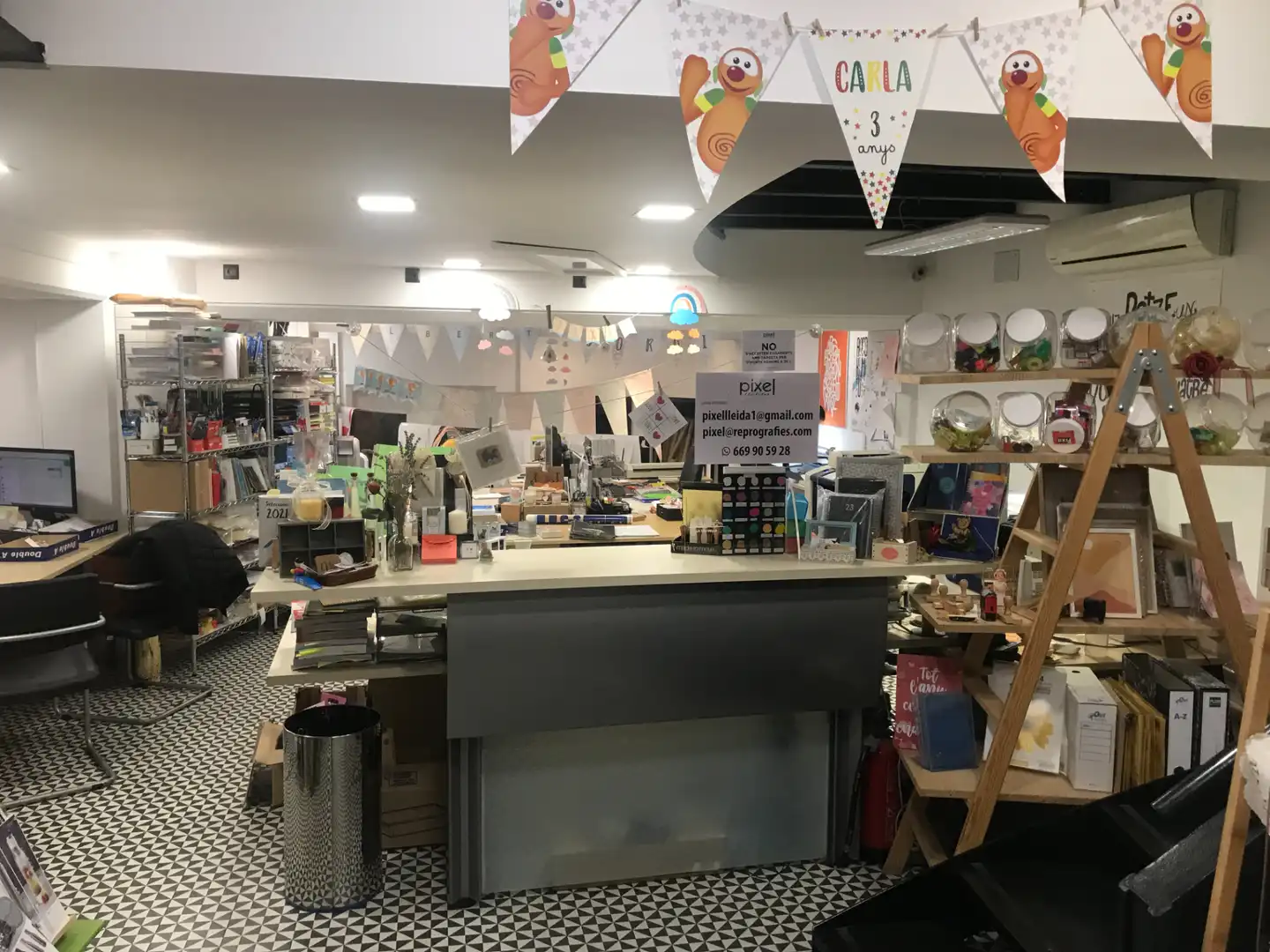 Local comercial en venda a Carrer Santa Marta 5, imagen 2