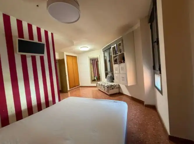 Schlafzimmer von Wohnung zum Verkauf in Benetússer mit Klimaanlage, Abstellraum und Balkon
