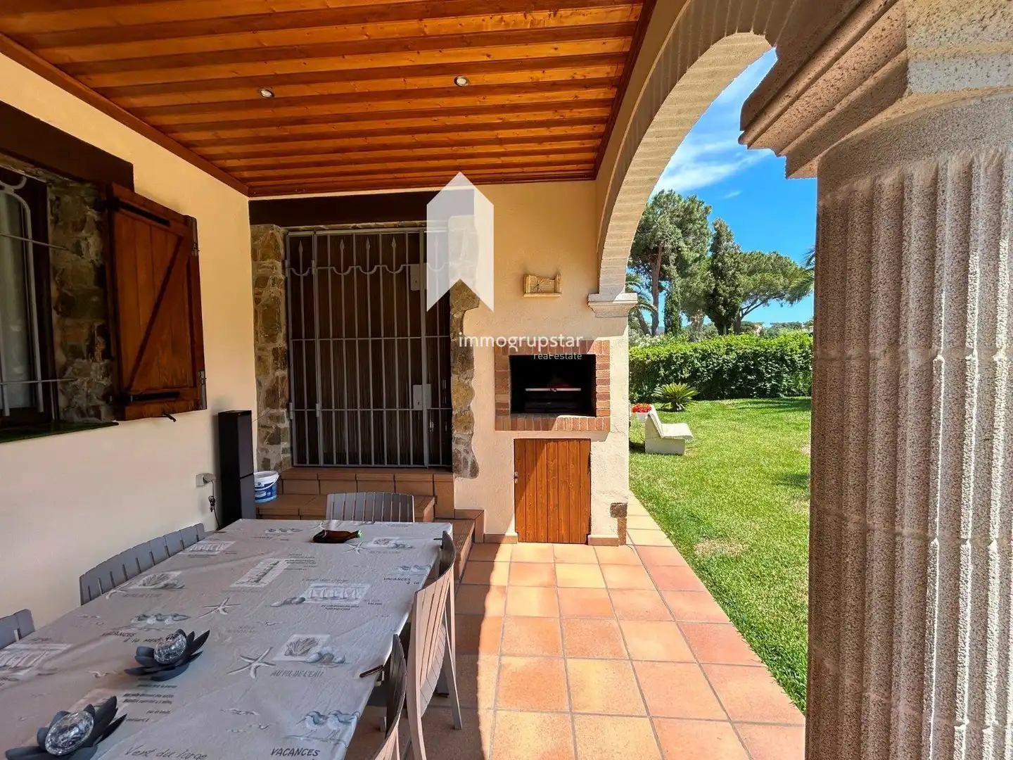 Casa amb terrassa en venda a Olot, imagen 6