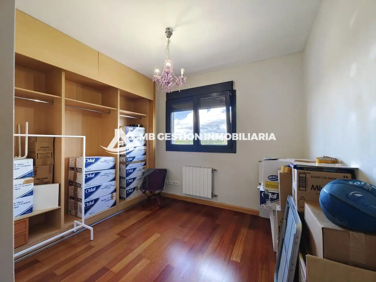 Bedroom of Attic for sale in Fuenlabrada  with Air Conditioner, Heating and Private garden