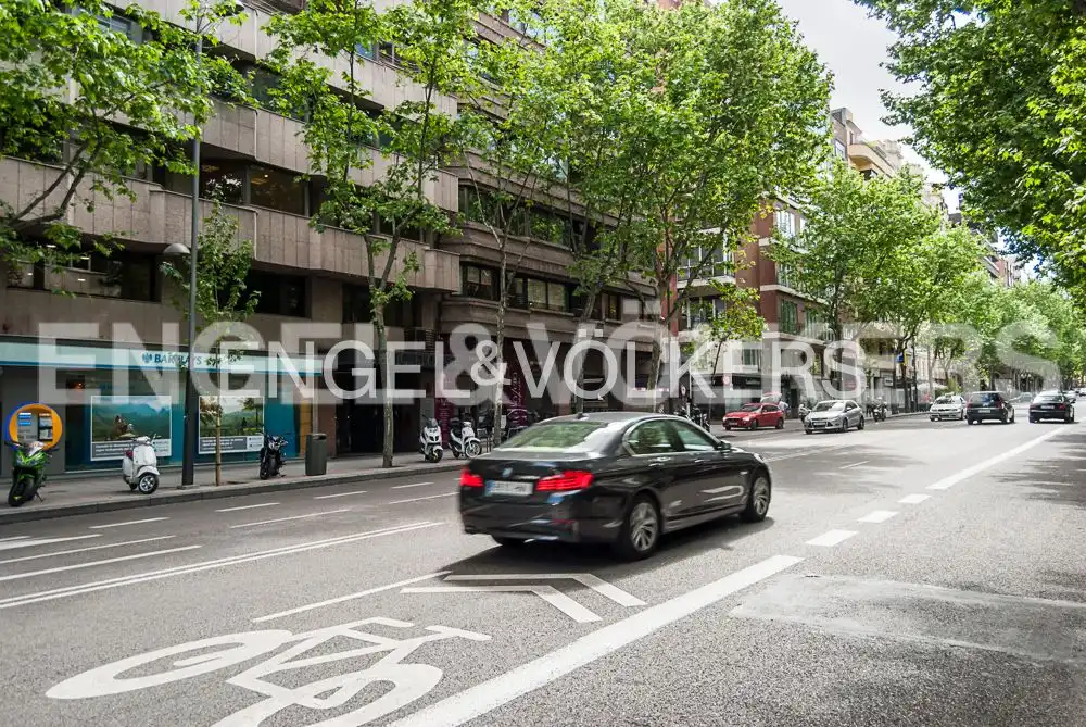 Vista exterior de Ático en venta en Madrid con Aire acondicionado, Calefacción y Terraza