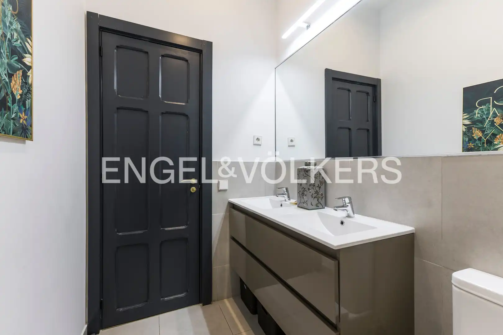 Badezimmer von Wohnung zur Miete in Madrid mit Klimaanlage, Heizung und Möbliert