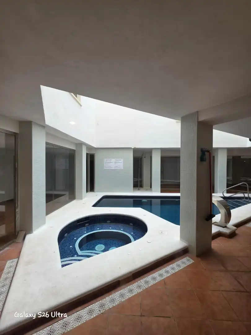 Piscina de Piso de alquiler en El Pinós / Pinoso con Terraza, Amueblado y Piscina comunitaria