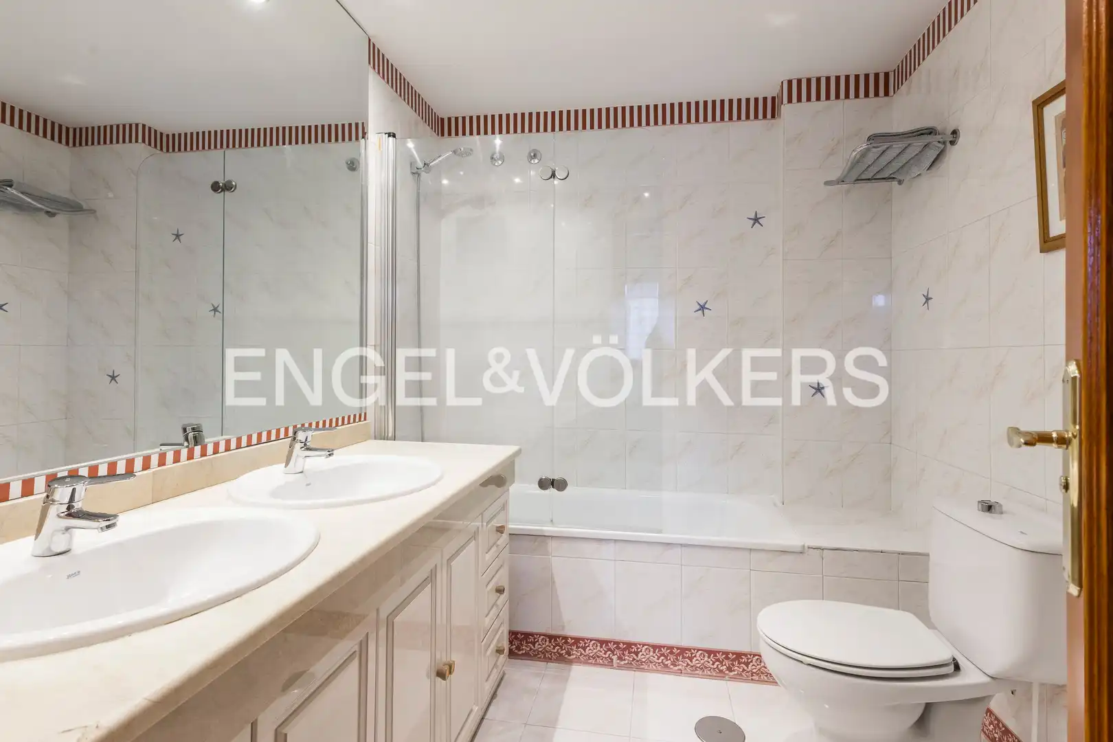 Bathroom of Detached homes for rent in Torrelodones  with Heating