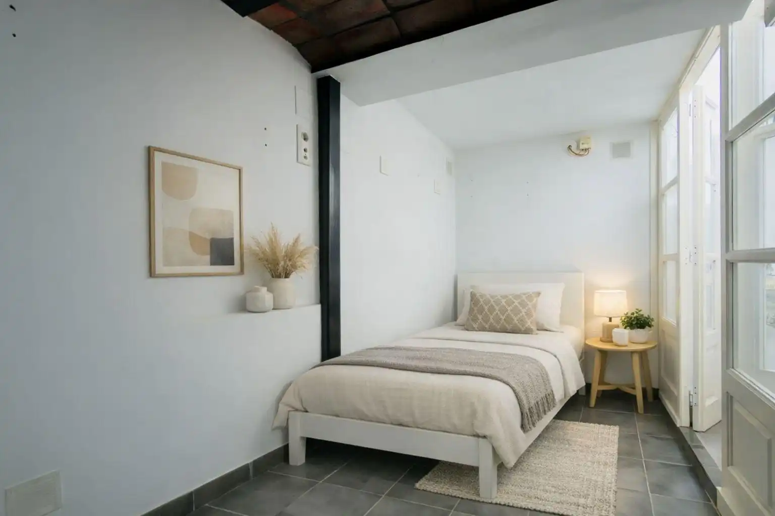 Habitación de Piso en venta en Vilanova i la Geltrú con Terraza, Amueblado y Balcón
