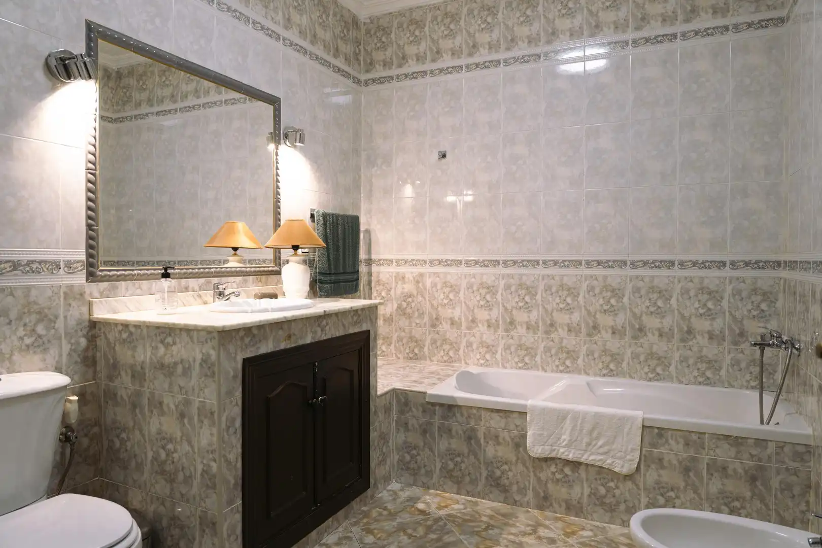 Baño de Apartamento en venta en Coria del Río