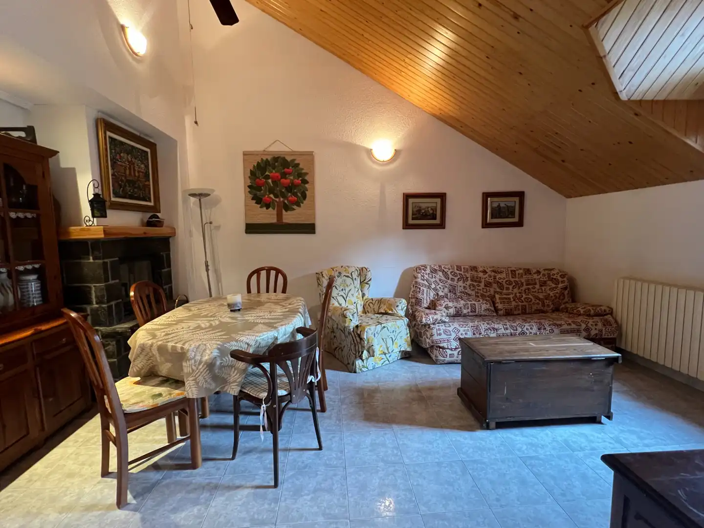 Sala de estar de Ático en venta en Biescas