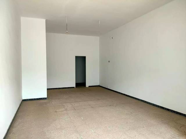 Local comercial en Alquiler en Hostalric