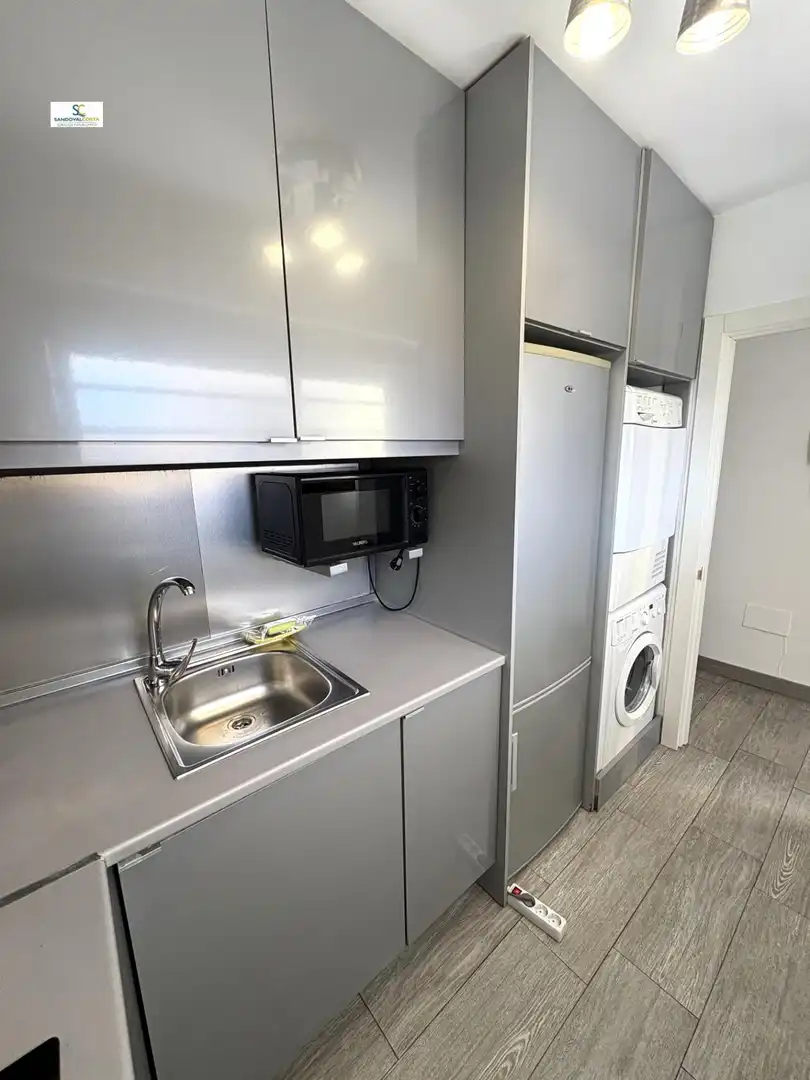 Kitchen of Study for rent in Alicante / Alacant  with Air Conditioner, Furnished and Community pool