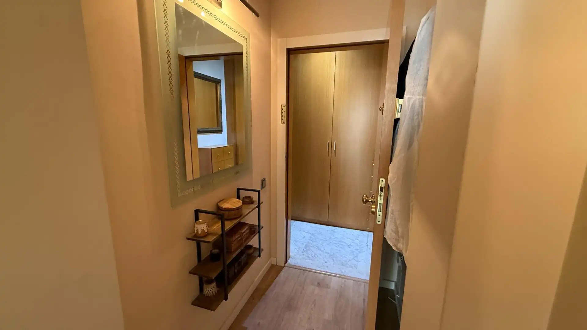 Flat for sale in Barcelona  with Air Conditioner, Heating and Parquet flooring