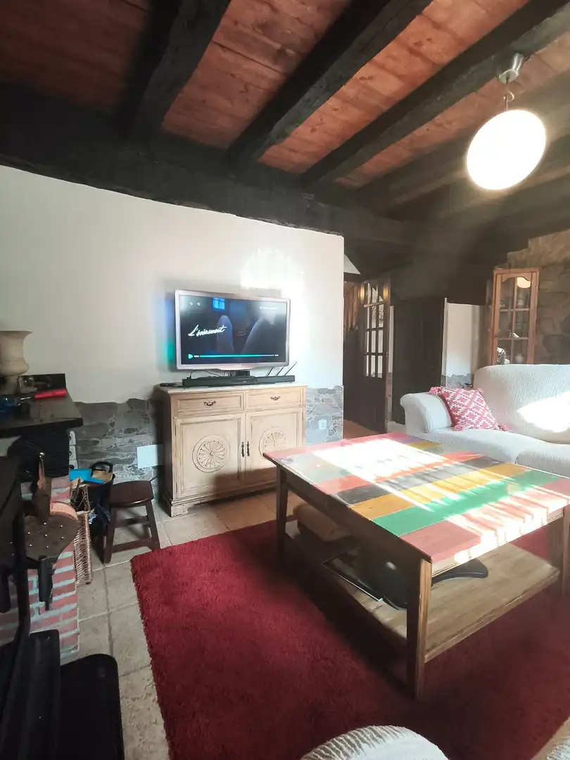Sala de estar de Casa adosada en venta en Luena  con Calefacción y Jardín privado