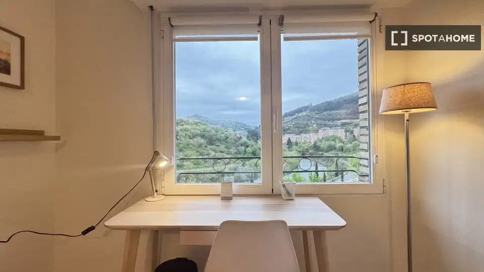 Room in La Peña